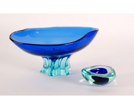 PROBABLY MURANO, FOUR PIECES OF MODERN COLOURED STUDIO GLASS, comprising; Model of an EXOTIC BIRD, perched, in fading blue, 1