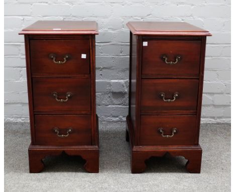 A pair of 18th century style mahogany three drawer pedestals on bracket feet, 32cm wide x 66cm high. (2)