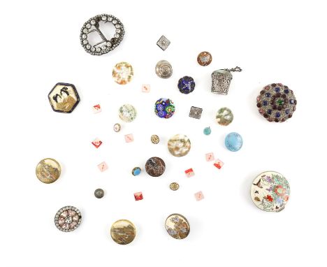 Japanese Satsuma earthenware set buttons, x 5  various in mother of pearl, paste set, and 2 9 carat gold buckles Condition Re