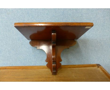 A Victorian mahogany clock bracket