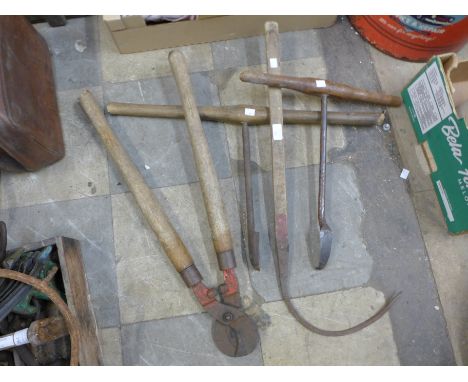 Four vintage garden tools
