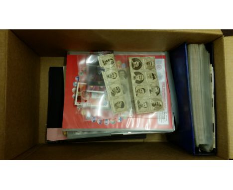 FOOTBALL, selection, inc. complete &amp; part sets, albums; Panini,1992 &amp; 2008/9 Champions League; Topps Match Attax, Dun