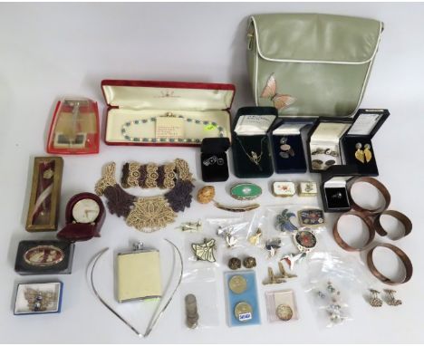 A ladies vintage fashion handbag, various cloisonne style jewellery, four copper bangles, a cased deco/mid century travel clo