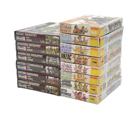 Revell and Matchbox 1/76 scale model WWII figure sets, fourteen including Matchbox ref. P-5001 British infantry; ref. P-5008 