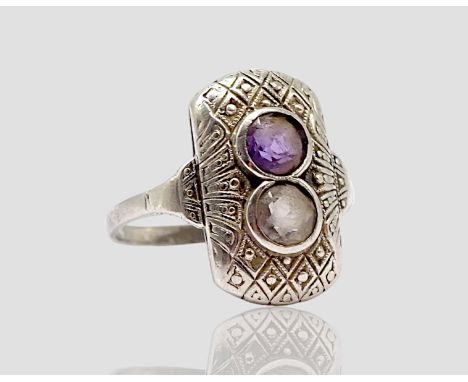Alter Silber Ringmit AmethysteSilber 835/000Ringgröße 55Gewicht 2,8 GrammAlters- und Gebrauchsspuren