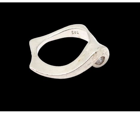 Silber Ring mit einem rund facc. klaren Stein, Sterlingsilber, 925/000, Ringgröße 50, Gewicht 5,8 Gramm