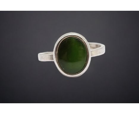 Offener Silber Ring mit Jade, Silber 835/000, Ringgröße 55, Gewicht 4,0 Gramm