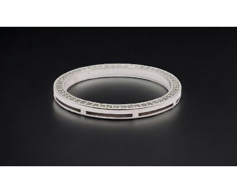 925er Silber Ring mit klaren Steinen, Ringgröße 65, Gewicht 2,5 Gramm