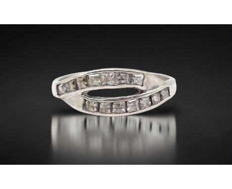 Ring mit Zirkonia, Sterlingsilber 925/000, gestempelt, Ringgröße 52, Gewicht 1,8 Gramm