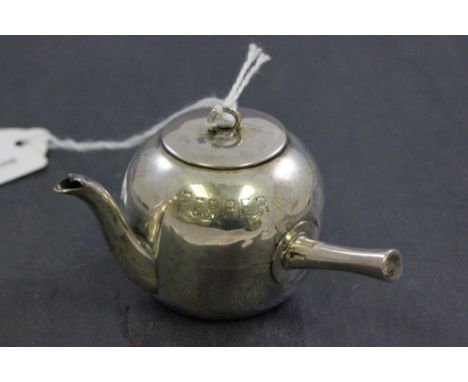 Silver Novelty Miniature Teapot marked ' Pepper ', Sheffield 1905 James Dixon & Sons 