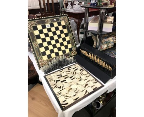 An unusual vintage chess board and 1 other plus 2 chess sets, 1 incomplete and 1 a/f (Collect only)