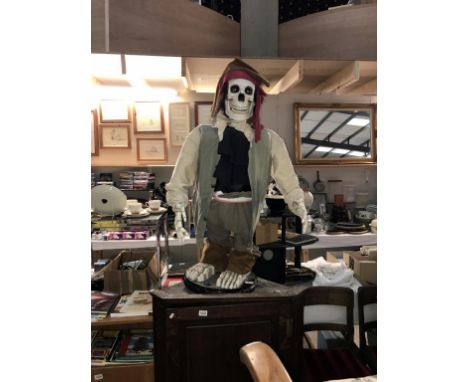 A large automaton Halloween pirate skeleton, mains powered but no lead so sold as untested, ideal display for Halloween