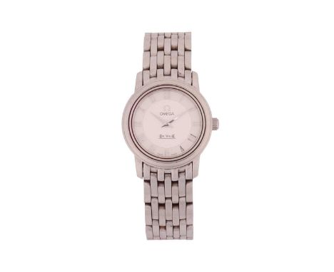 OmegaLady’s De VilleModel: 6504/838Reference: 91580143Bezel: SmoothCase Material: Stainless SteelCase Diameter: 22mmDial: Sil