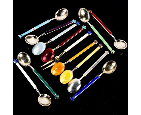 DAVID ANDERSEN - a group of Vintage Norwegian vermeil sterling silver and harlequin enamel flatware, comprising set of 8 coff