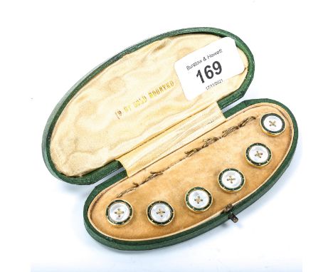 A set of early 20th century 18ct gold mounted mother-of-pearl and green enamel buttons, panel diameter 13.7mm, 9.5g total, ca