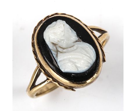 A Vintage 9ct gold relief carved hardstone cameo ring, depicting female portrait, setting height 15.7mm, size M, 2.8gWear to 