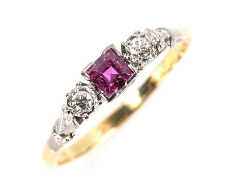 An 18ct gold 3-stone ruby and diamond ring, set with square-cut ruby and round brilliant-cut diamonds with platinum tops, set