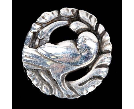 GEORG JENSEN - a miniature Vintage Danish sterling silver dove brooch, model no. 191, diameter 23.1mm, 5.7gNo damage or repai