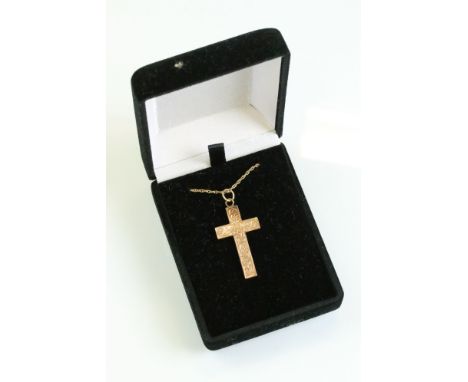 Edwardian 9ct gold cross pendant necklace, the cross with engraved foliate scroll decoration, hallmarked for 1903, length app