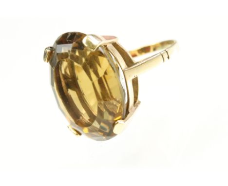 Cairngorm quartz yellow gold ring (hallmarks rubbed) the oval faceted cairngorm quartz measuring approx 23mm x 18.5mm, four c