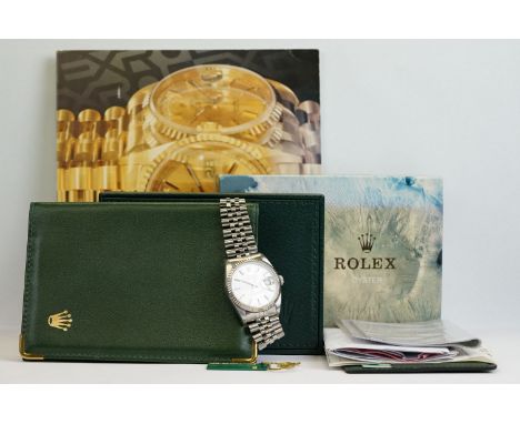 A gents Swiss made Rolex Oyster Perpetual datejust superlative chronometer wristwatch, stainless steel cased with original st