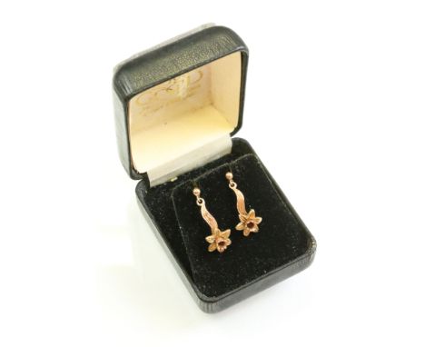 Pair of 9ct Welsh gold drop earrings modelled as daffodils, yellow and rose gold, post and butterfly ear fittings, length app