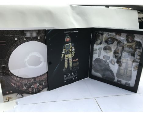 Alien, Kane 1:6 scale , Executive officer of the Nostromo, fully poseabble figure, hot toys.