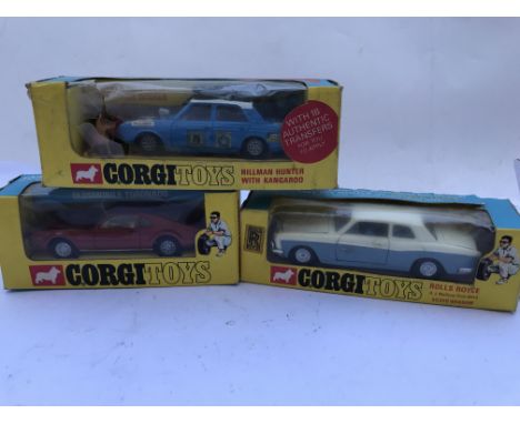 Corgi toys, boxed diecast vehicles including Oldsmobile Toronado #276, Rolls Royce silver shadow #273 and a Hillman Hunter wi