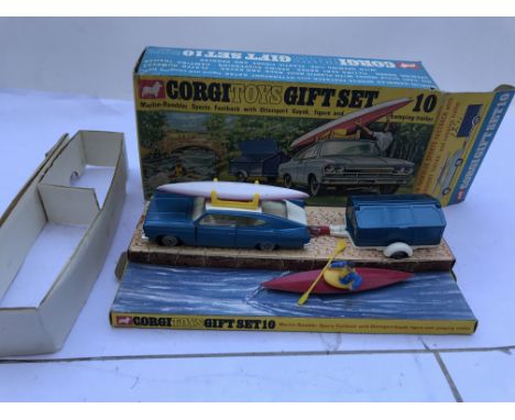 Corgi toys Gift set 10, boxed
