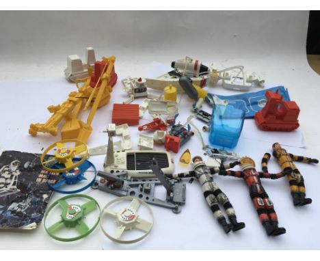 Mattel, Major Matt Mason figures and accessories