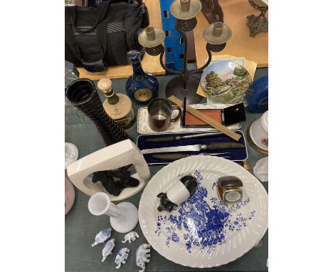 A QUANTITY OF ITEMS TO INCLUDE PLATTERS, VASES, CANDLESTICK, SERVING SET, ELEPHANTS, PIG, ETC 