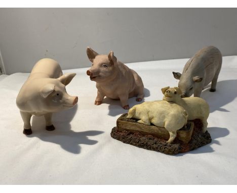 A COLLECTION OF PIGS TO INCLUDE SHERRATT AND SIMPSON PIG WITH TROUGH, COUNTRY LIFE BY LEONARDO AND TWO OTHERS 