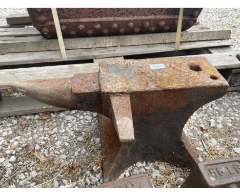 A VINTAGE BLACKSMITHS ANVIL LENGTH 51CM 