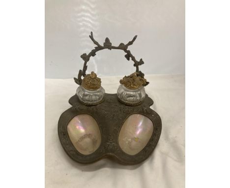 AN ANTIQUE FRENCH DOUBLE INKWELL WITH PEN REST AND DIP PEN - BRASS WITH MOTHER OF PEARL INLAY TWIG AND LEAF DESIGN HANDLE 