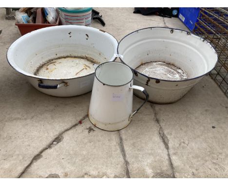 THREE WHITE ENAMEL ITEMS TO INCLUDE A LARGE TWIN HANDLED DISH D:49CM, A JUG AND A FURTHER DISH 