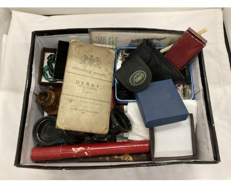 A BOX OF VARIOUS ITEMS TO INCLUDE COSTUME JEWELLERY, COINS, HIP FLASK, PEN KNIFE ETC 