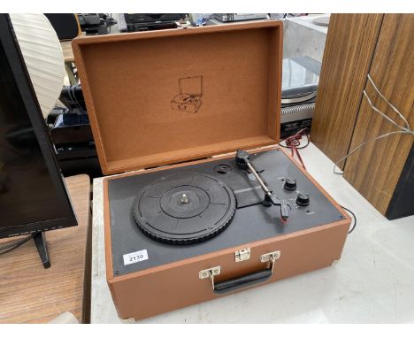 A MODERN CASED VINYL RECORD PLAYER 