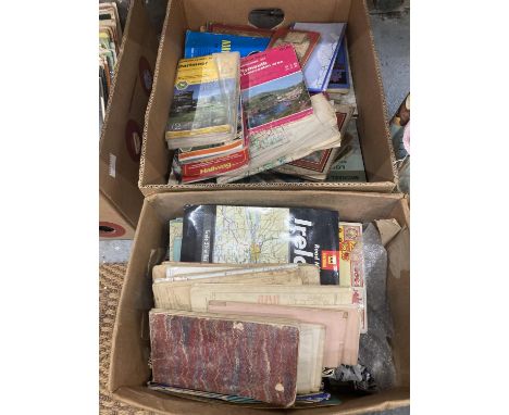 A LARGE QUANTITY OF VINTAGE ORDANANCE SURVEY MAPS PLUS STREET GUIDES, ETC 