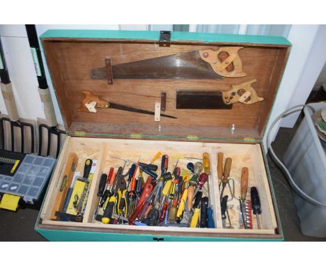 LARGE GREEN PAINTED WOODEN TOOL CHEST AND CONTENTS