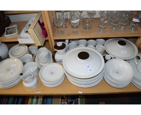 QUANTITY OF DINNER AND TEA WARES BY ROYAL DOULTON IN THE 'MORNING STAR' PATTERN COMPRISING TEN BOWLS, DINNER PLATES, DESSERT 