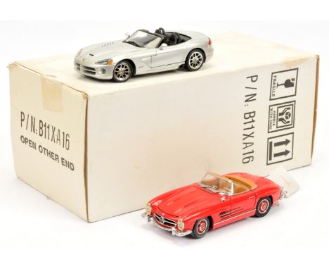 Franklin Mint 1/24th scale pair (1) B11XA16 Mercedes Benz 300SL Roadster - red - with paperwork &amp; Fair transit carton (2)