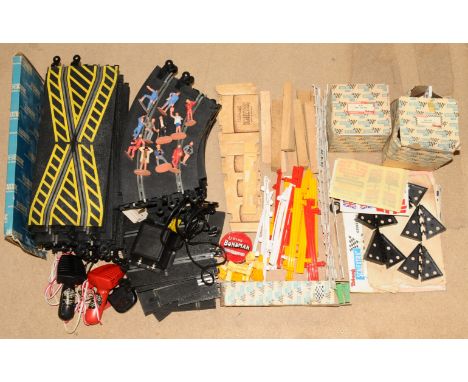 Scalextric, a mixed group of Track pieces/accessories to include, First Aid Hut, Timekeepers Hut, Start/Finish banner and oth