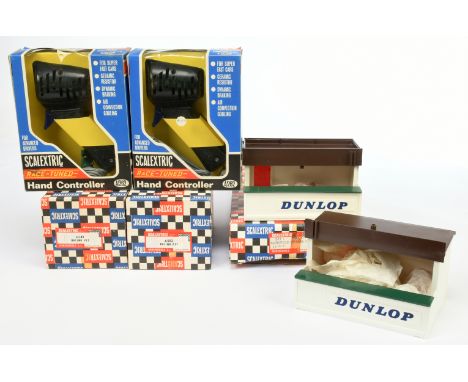 Scalextric vintage boxed group (1) A/202 Racing Pit with red cupboard &amp; German flag - some age discolour but with origina