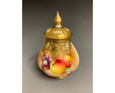 A Royal Worcester vase and cover, painted with fruit, No.  291A, signed Roberts, 20th Century black mark England, 14.5cm high