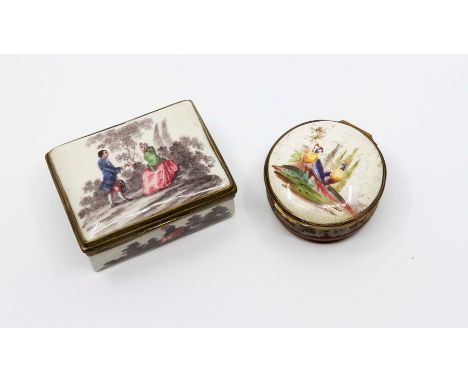 A Continental porcelain snuff box,18th century, rectangular and brass mounted, painted with a courting couple in a garden, 8.