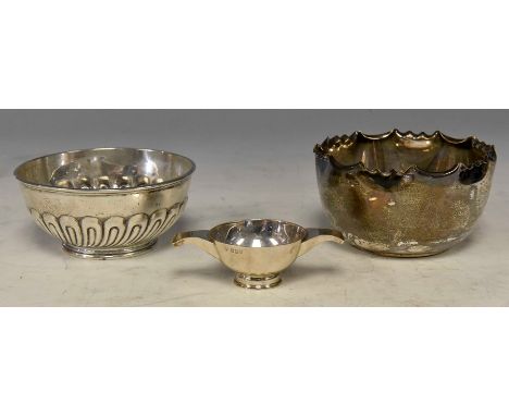 A modern Scottish silver miniature Quaich, J B Chatterley &amp; Sons Ltd, Edinburgh, 1973 together with two silver sugar bowl