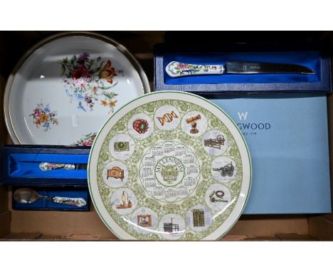 Coalport Indian Tree tea wares to/w a Victorian gilt, puce and cream part tea service and various other decorative tableware 