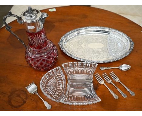 A Mappin &amp; Webb silver plate and glass hors d'oeuvre dish, 3 x Mappin &amp; Webb forks and teaspoon (Kings pattern), ruby