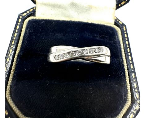 9ct white gold diamond ring weight 4.5g 