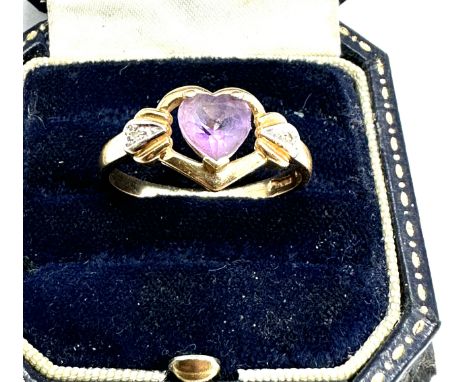 14ct gold diamond &amp; amethyst heart ring weight 3.3g 